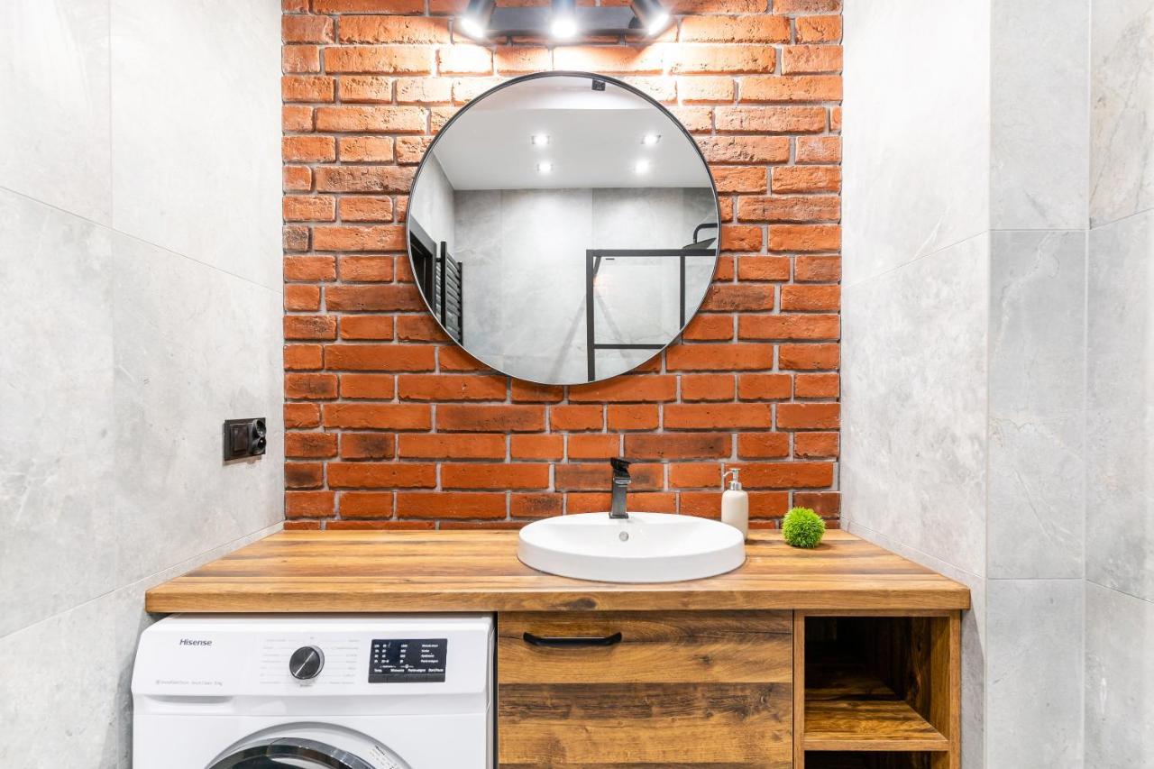 Loft Apart - Loft Nad Rzeka, Centrum, Parking, Winda, Netflix Iława エクステリア 写真